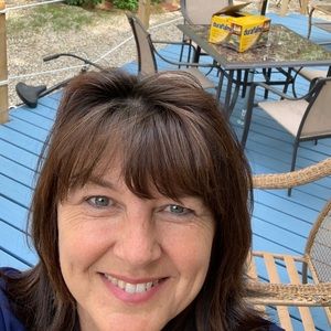 Meet your Posher, Linda